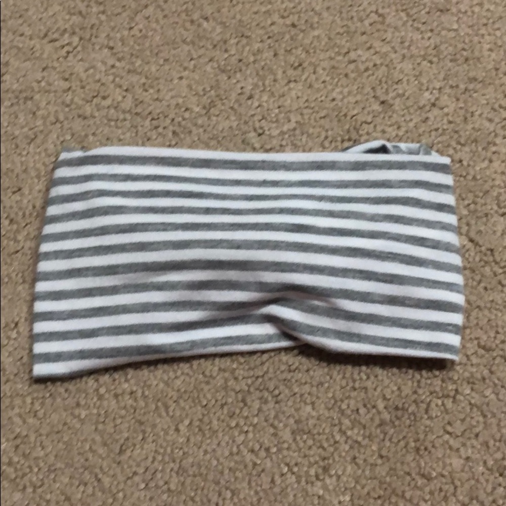 2 headbands - Picture 3 of 5